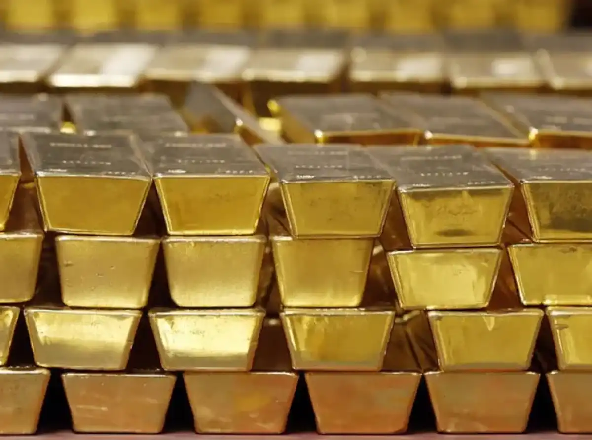 Bank of Ghana’s $1.3bn profit from gold sale could help narrow 2025 losses