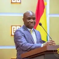 Do not spend public trust for headlines – Felix Kwakye Ofosu fires warning to media