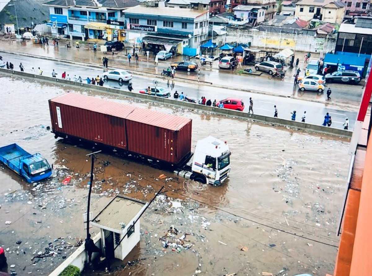 Greater Accra Regional Minister orders MMDCEs to intensify rescue operations following widespread flooding